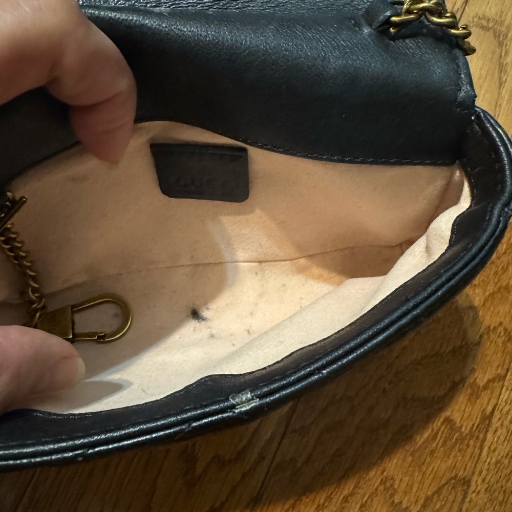 Gucci GG Marmont mini quilted leather shoulder bag with DUST BAG! - Picture 4 of 9